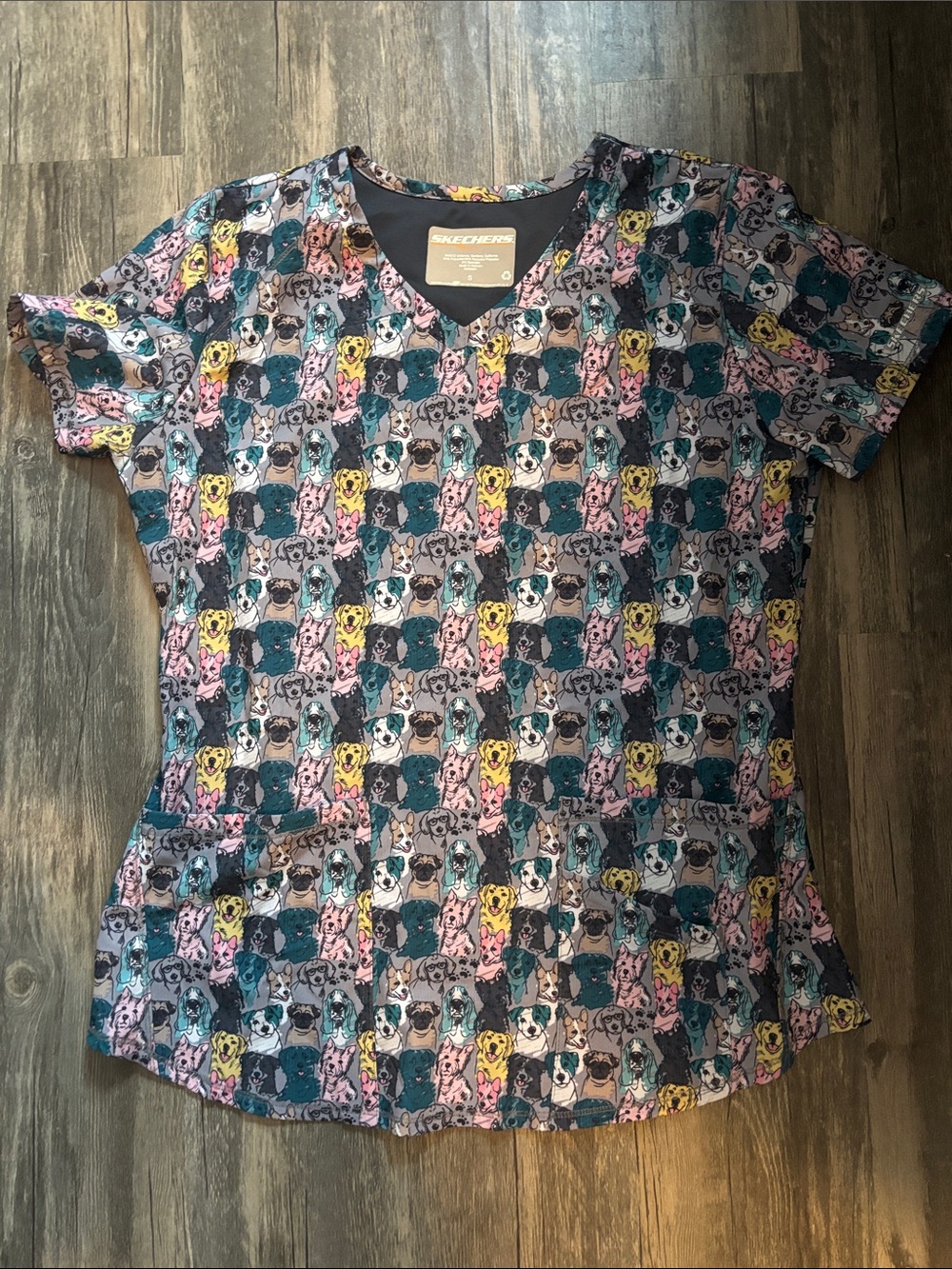 Sketchers Scrub Top Size Small